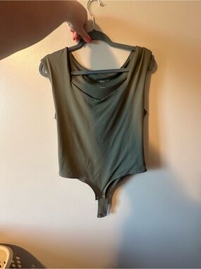 ReoRia Olive Green Sleeveless Draped Bodysuit